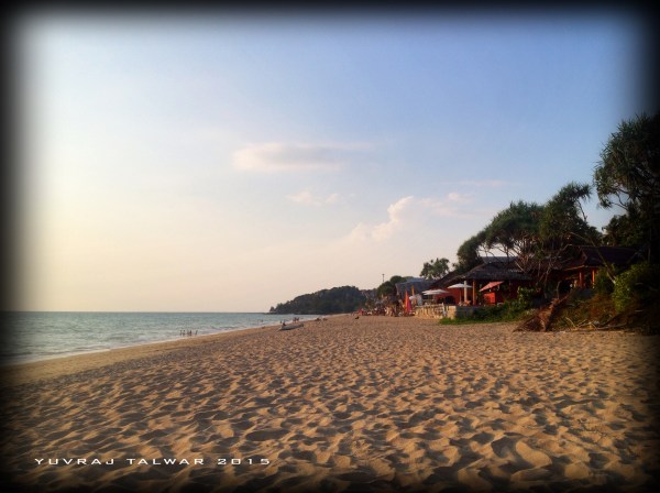 Klong Nin beach at sunset